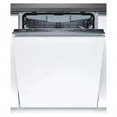 Potpuno ugradbena mašina za pranje posuđa sa podesivom korpom.